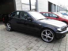 BMW 3-serie - 318i Executive