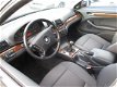 BMW 3-serie - 318i Executive - 1 - Thumbnail