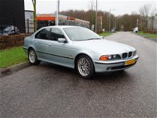 BMW 5-serie - 528i | Aut | Clima | Cruise | 18" | Youngtimer |