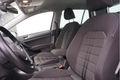 Volkswagen Golf - 1.6 TDI 110pk BMT 5D Comfortline | Navi | Clima | Cruise - 1 - Thumbnail