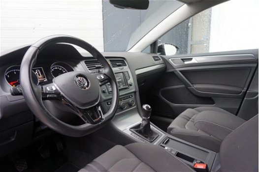 Volkswagen Golf - 1.6 TDI 110pk BMT 5D Comfortline | Navi | Clima | Cruise - 1