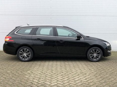 Peugeot 308 SW - 1.2 Automaat 130pk Allure RIJKLAAR automatische airco, full map navigatie, panorama - 1