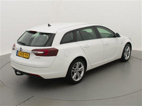 Opel Insignia Sports Tourer - 1.6 CDTI 136PK (NAVI/TREKHAAK/PDC) - 1