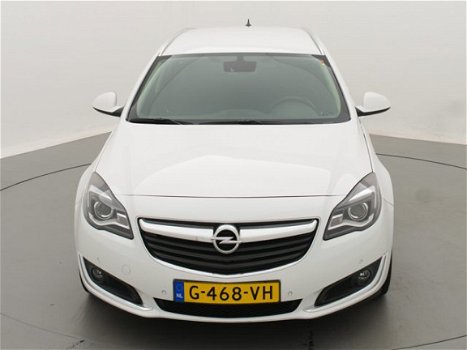 Opel Insignia Sports Tourer - 1.6 CDTI 136PK (NAVI/TREKHAAK/PDC) - 1