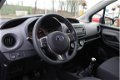 Toyota Yaris - 1.3 VVT-i Now | Rijklaar | Trekhaak | Airco | NAP - 1 - Thumbnail