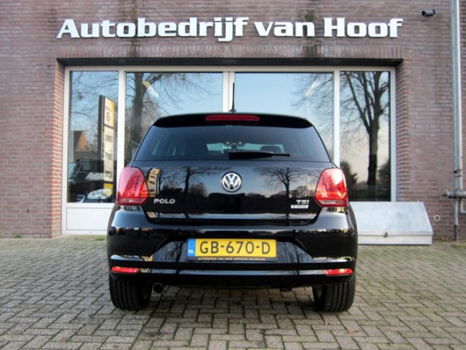 Volkswagen Polo - 1.2 TSI Highline / dsg automaat / navigatie / cruise control / climate control / m - 1