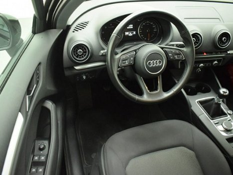 Audi A3 Sportback - 1.6 TDI 110pk Design | Navigatie | Cruise Control | - 1