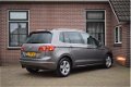 Volkswagen Golf Sportsvan - 1.6 TDI 110pk Highline Xenon Ecc Navigatie - 1 - Thumbnail