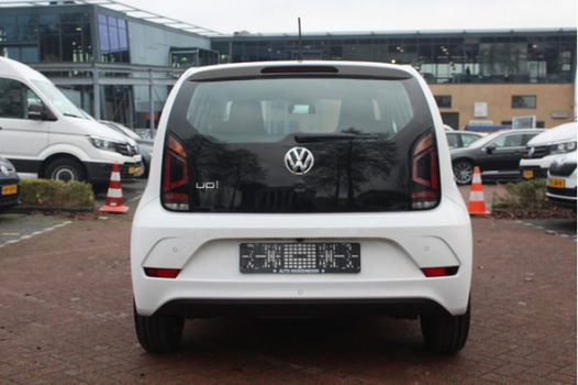 Volkswagen Up! - 1.0 BMT move up - 1