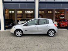 Renault Clio - 1.6 20th Anniversary AUTOMAAT+++NIEUWSTAAT+++