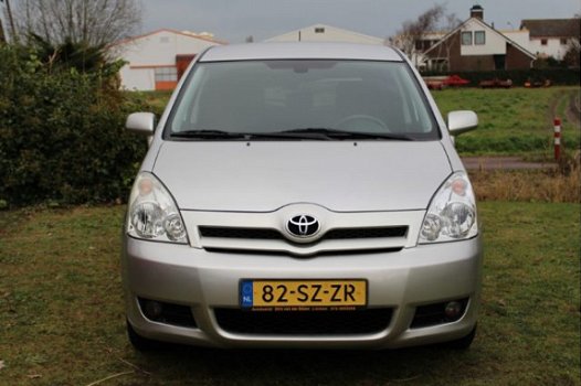 Toyota Corolla Verso - 1.8 VVT-i Sol 7p. *Trekhaak, Automaat, Cruise control, Airco - 1