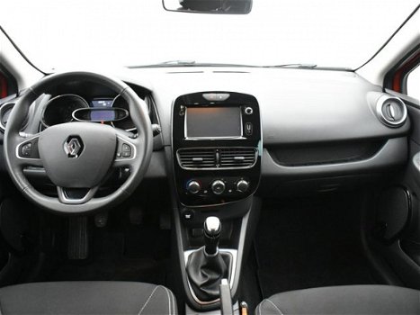 Renault Clio - 0.9 TCe Limited + Navigatie / Fabrieksgarantie en onderhoudscontract tot 2022 - 1