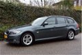 BMW 3-serie Touring - 318d | CLIMA | NAVI | LEDER - 1 - Thumbnail