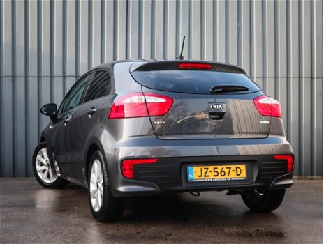 Kia Rio - 1.2 CVVT, 5 Drs, DynamicLine, Navi, 1 Ste Eigenaar, Dealer Onderh., NL-Auto - 1