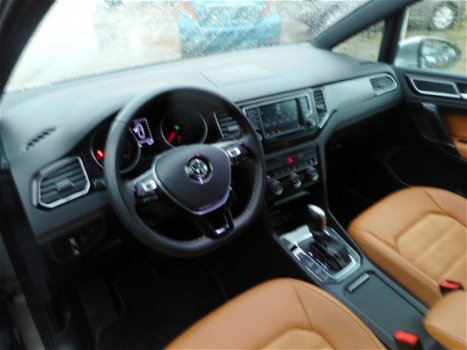 Volkswagen Golf Sportsvan - 1.2 TSI Business Edition Connected 28.176KM AUTOMAAT - 1
