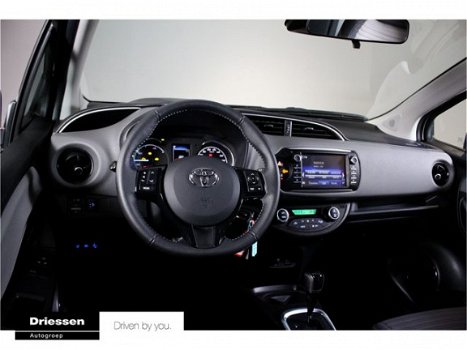 Toyota Yaris - 1.5 Hybrid Energy (Navigatie - Climate control - Camera) - 1