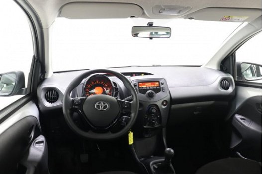 Toyota Aygo - 1.0 VVT-i X-Fun, Airco, Centrale deurvergrendeling, NIEUW Direct Leverbaar - 1