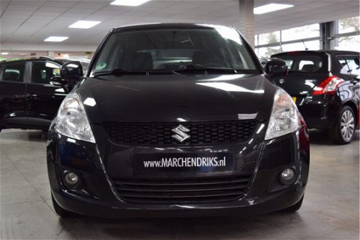 Suzuki Swift - 1.2 Comfort Keyless Entry/Start Clima 93184 Km - 1