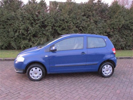 Volkswagen Fox - 1.2 Trendline Bj 2008, 2e eigenaar, Stuurbekrachtiging, Trekhaak, Nieuwe Apk - 1