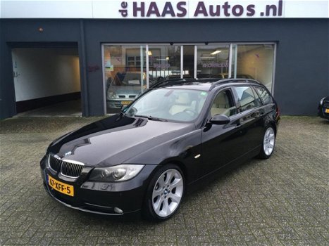 BMW 3-serie Touring - 330d Dynamic Executive / UNIEK VOL / PANO / NAVI / LEDER / ACTIVE CRUISE / STA - 1