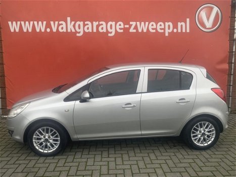 Opel Corsa - 1.2-16V Essentia 5-Drs | Airco | Lmv - 1