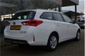 Toyota Auris Touring Sports - 1.8 Hybrid Aspiration, NL Auto, Navi, Cruise, Dealeronderhouden, Camer - 1 - Thumbnail