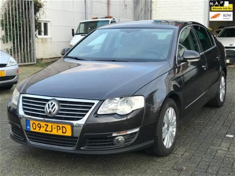 Volkswagen Passat - 1.8 TFSI Highline Business bj: 2008 Automaat Alcantara Navi Climate Control N.a. - 1