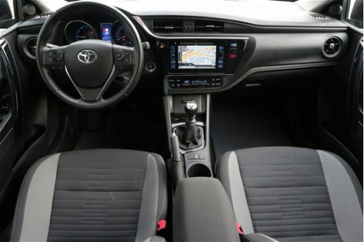 Toyota Auris - 1.2T Dynamic Navi Camera - 1