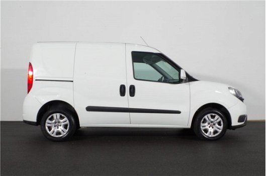 Fiat Doblò Cargo - 1.3 MJ L1H1 SX | Navi. | Airco. | Bouwjaar 31-12-2015 - 1