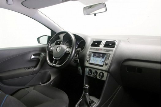 Volkswagen Polo - 1.4 TDI BlueMotion Navigatie Stuurbediening Parkeersensoren Airco - 1