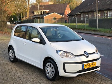 Volkswagen Up! - 1.0 60PK MOVE UP / AIRCO / PDC / 2017 - 1