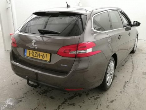 Peugeot 308 SW - 1.6 BlueHDI Blue Lease Executive Panorama-dak+Navigatie+Camera=DECEMBER 2014 - 1