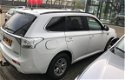 Mitsubishi Outlander - 2.0 PHEV Business Edition - 1 - Thumbnail