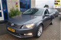 Volkswagen Passat Variant - 1.4 TSI Highline BlueMotion - 1 - Thumbnail