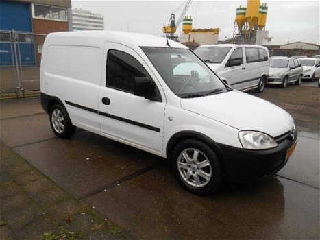 Opel Combo - 1