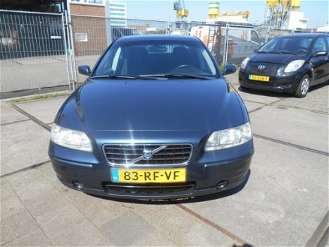 Volvo S60 - 2.4 D5 - 1