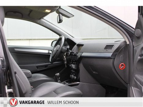 Opel Astra - 1.8 Cosmo I Leder I Airco I 5drs - 1