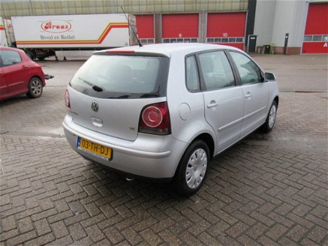 Volkswagen Polo - 1.4-16V Optive - 1