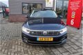 Volkswagen Passat Variant - 1.6 TDI Business Edition R Navigatie / Cruise / Airco - 1 - Thumbnail