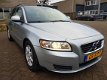 Volvo V50 - 1.6D S/S Kinetic WERKELIJK IN PERECTE STAAT. ZEER ZUINIG, MEGA RUIMTE - 1 - Thumbnail