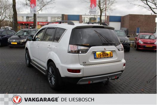 Mitsubishi Outlander - 2.0 Edition Two nav, afn trekhaak, leer, schuifdak, - 1