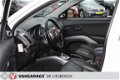 Mitsubishi Outlander - 2.0 Edition Two nav, afn trekhaak, leer, schuifdak, - 1 - Thumbnail