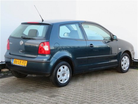 Volkswagen Polo - 1.4-16V - 1