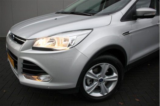 Ford Kuga - 1.6 EcoB. 150PK LPG-G3 Titanium Trekhaak/Half-Leder/Parkeerhulp - 1