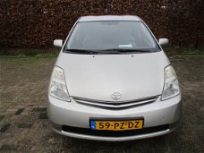 Toyota Prius - 1.5 VVT-i