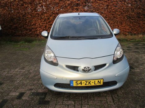 Toyota Aygo - 1.0-12V +Airco 5-DEURS 2e Eigenaar - 1