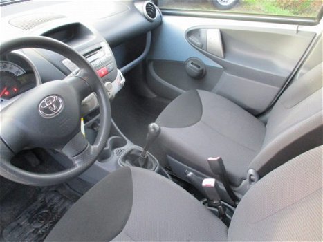 Toyota Aygo - 1.0-12V +Airco 5-DEURS 2e Eigenaar - 1