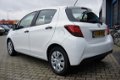 Toyota Yaris - 1.0 VVT-i Now , Airco, 5drs Licht metaal + € 350 - 1 - Thumbnail