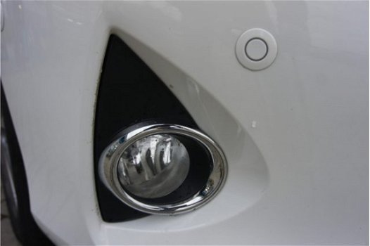 Toyota Auris - 1.8 Hybrid Aspiration , Panorama. Pdc , 17 inch - 1