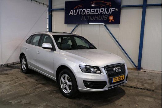 Audi Q5 - 2.0 TFSI quattro Pro Line Automaat - N.A.P. Airco, Cruise, Navi, Panodak, Trekhaak - 1